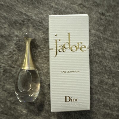 Dior JADORE Eau De Parfum Size 5ml / .17oz MINI Bottle   New In Box