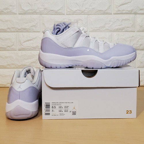 AIR JORDAN 11 RETRO LOWジョーダンUS10.528.5cm Air Jordan 11 Retro Low Emerald Jubilee Iridescent 528895