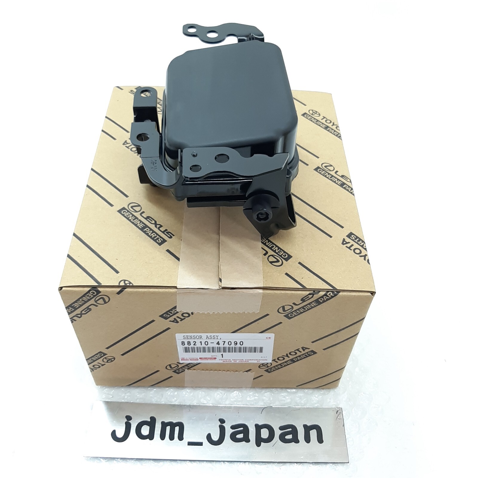 ZVW50プリウス ミリ波レーダー センサー 88210-47090 プリクラ プリウス ZVW50 純正 前期 88210-47090 ミリ波レーダーセンサー ミリ波