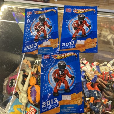 2013 MEGA BLOKS HOT WHEELS SDCC EXCLUSIVE DRIVER MINIFIGURE Lot Of 3 Sealed