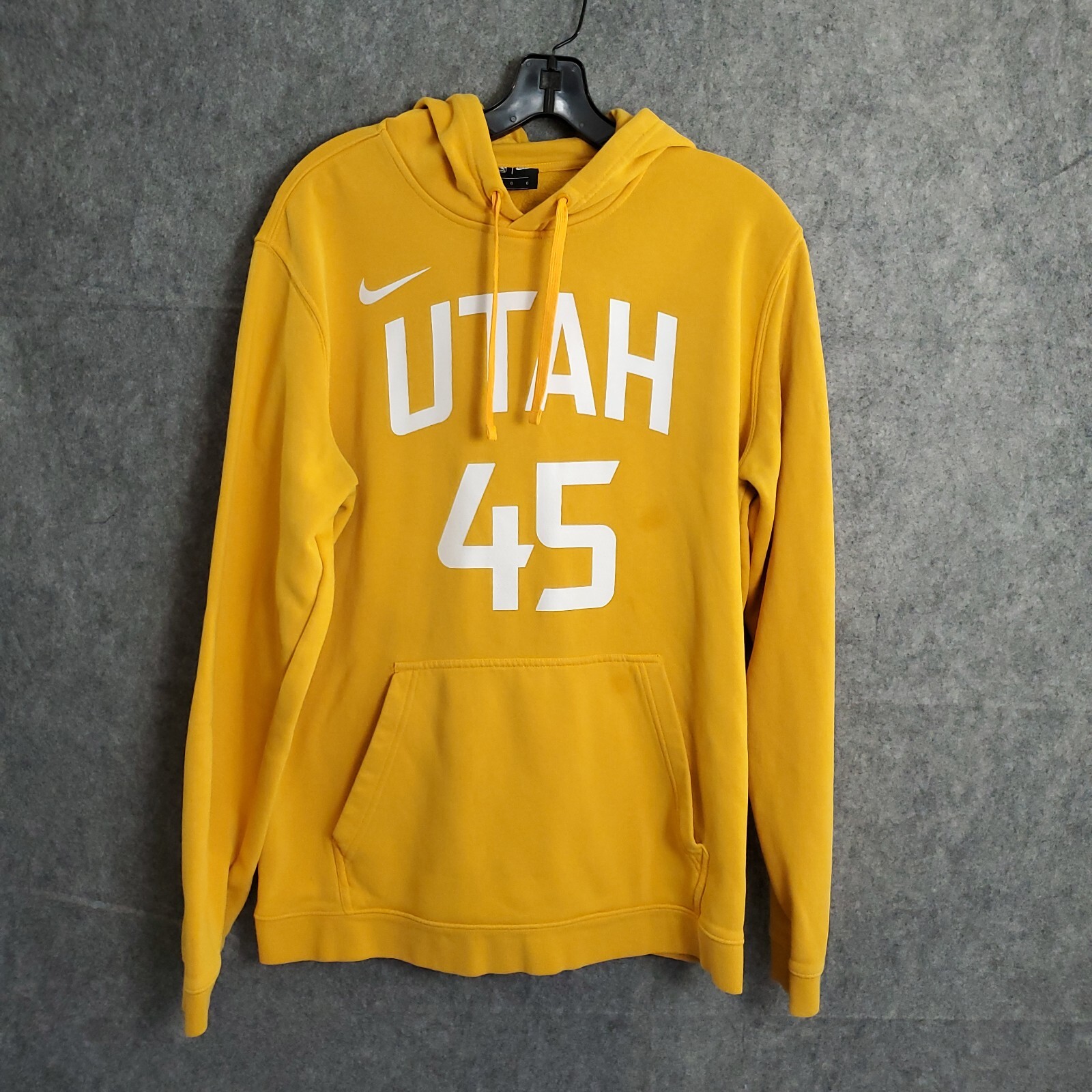 希少 NIKE パーカーJazz バスケ NBA ドノバンミッチェル Nike Utah Jazz Hoodie Donovan Mitchell Yellow Sweatshirt