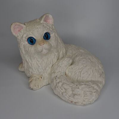 Vintage Chalkware WHITE CAT with BLUE Eyes LARGE Statue Figurine Plaster
