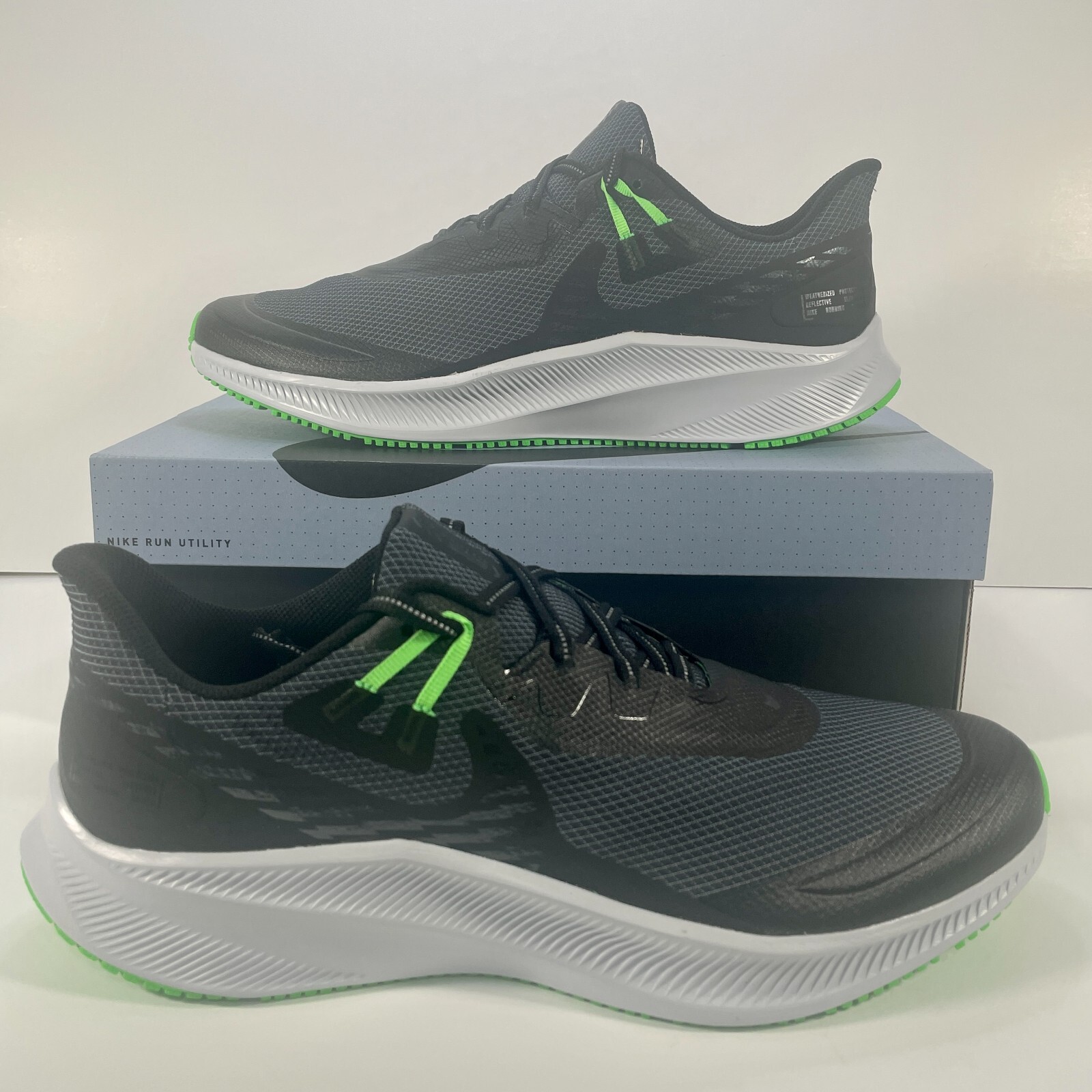 nike running quest 3 trainers in triple black