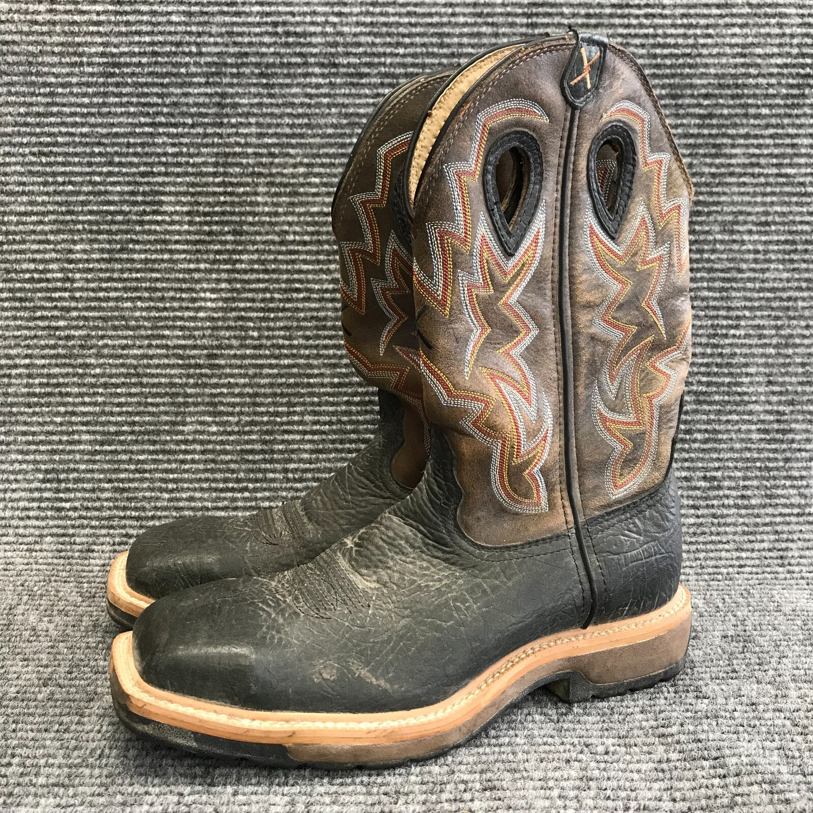 Men's 8 D Black Brown