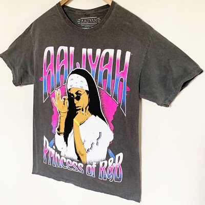 Aaliyah Princess of R&B Gray washed Tee Shirt Medium