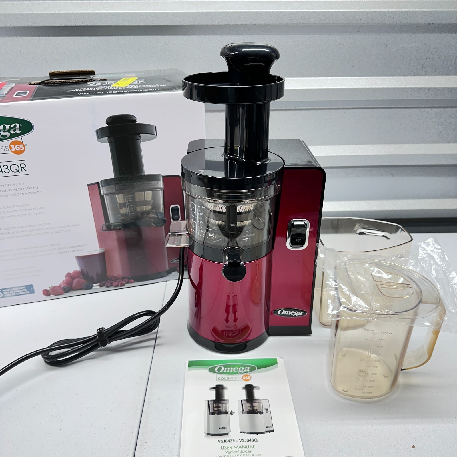 Omega Vertical Slow Speed Masticating Cold Press 365 Red Juicer VSJ843