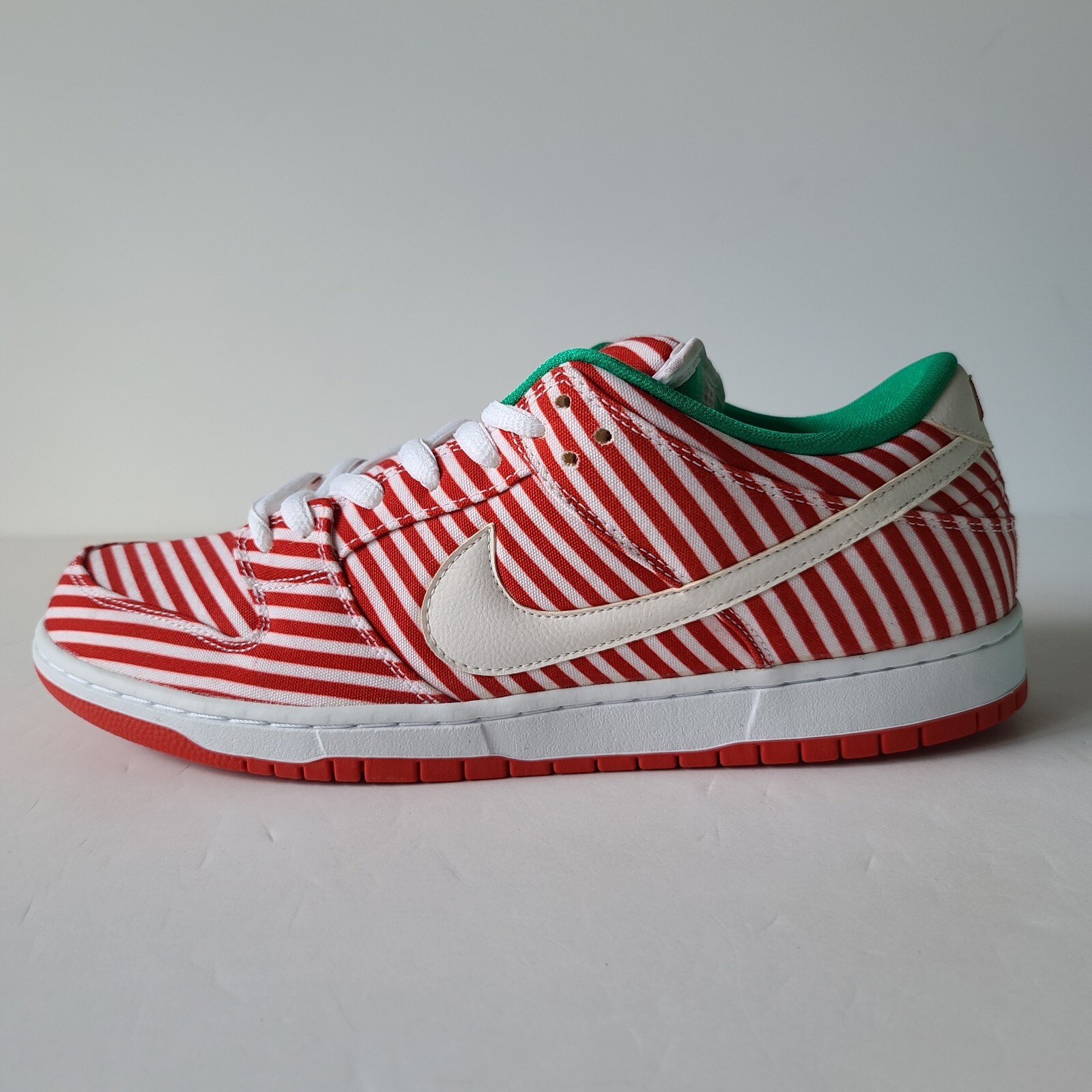 Nike Dunk Low Premium SB Candy Cane 313170-613 Men's Size 13 Nike Dunk Low Premium SB Candy Cane 313170-613 Men's Size 13