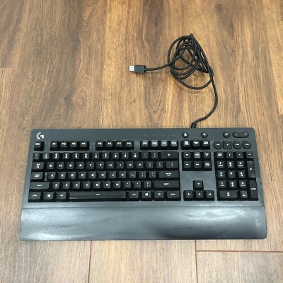 Logitech G213 Prodigy Gaming Wired Keyboard w/ RGB Lighting READ DESCRIPTION