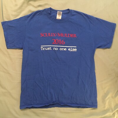 Scully Mulder 2016 Election Shirt X-Files Aardvark Tees Size Large L VERY RARE