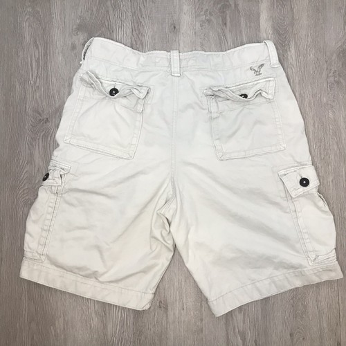 AMERICAN EAGLE OUTFITTERS Men’s Beige Cargo Cotton Shorts Classic Length 36
