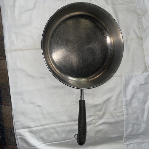 No Lid 89e Clinton Ill Usa
