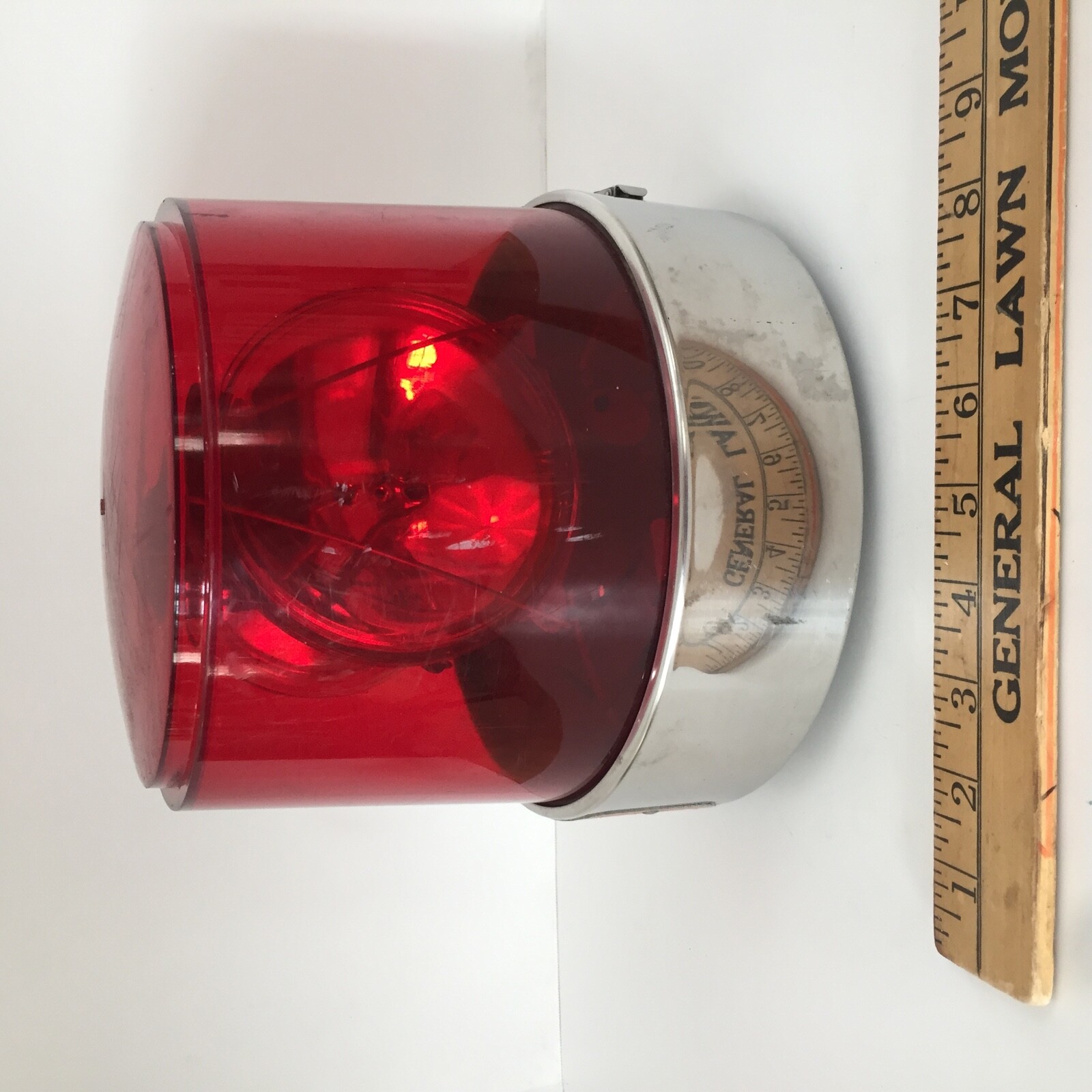 Vintage Federal Signal Corp Model 11 Twin Beacon Ray Light Red Gumball Light