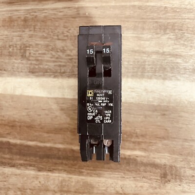Square D Type HOMT1515 15A Tandem Circuit Breaker