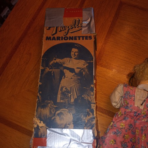 VINTAGE  HAZELLES JILL 804  MARIONETTE  DOLL