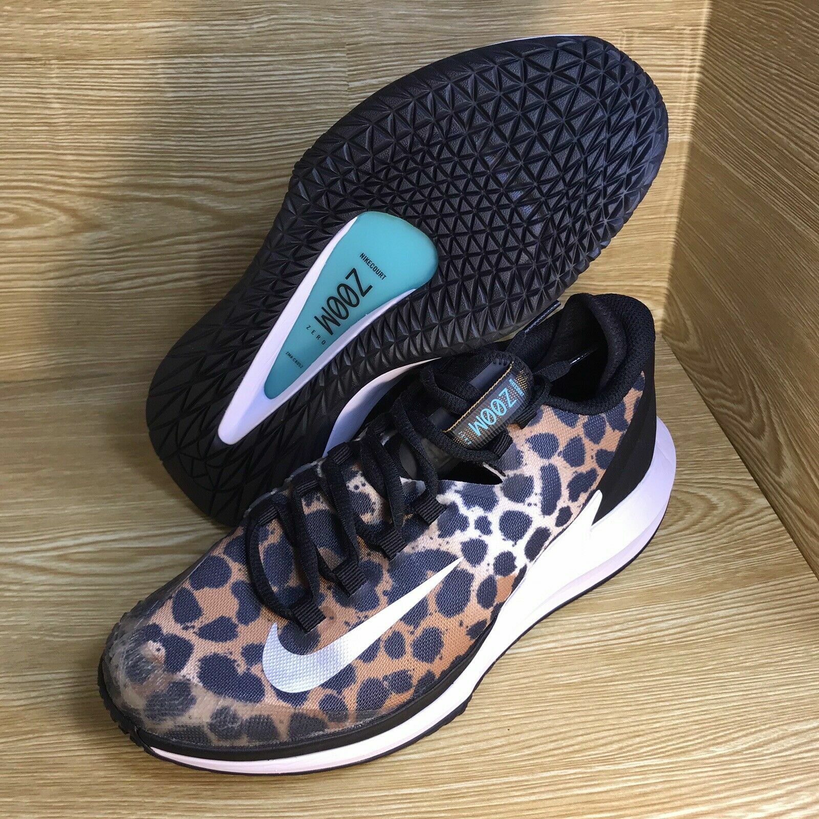 Nike Women's Court Air Zoom Zero Tennis Shoes Leopard