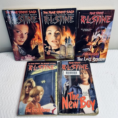 VTG RL Stine Fear Street Gift Set 1 & 2 The Betrayal The