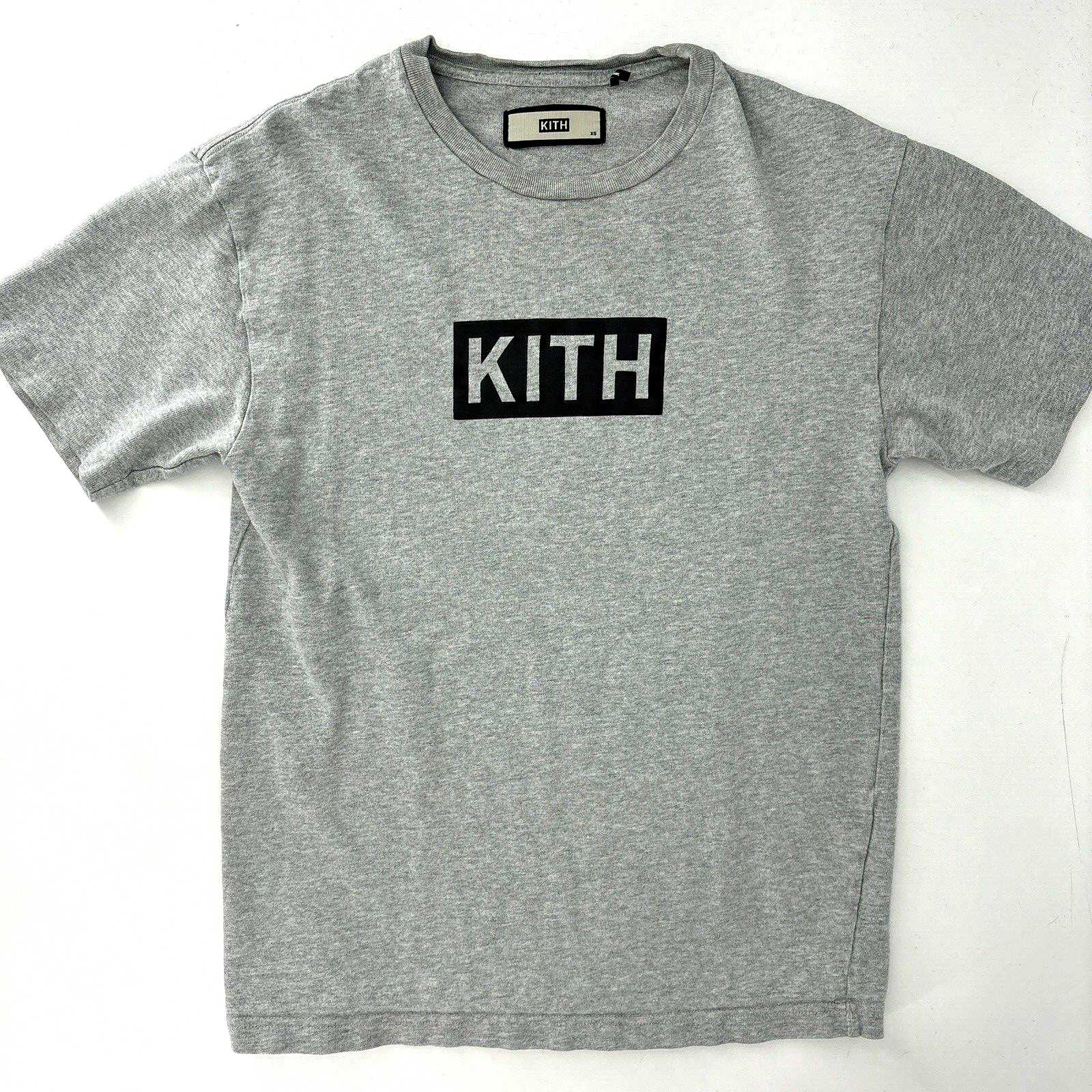 KITH ボックスロゴ Tシャツ 半袖 L グレー $_57.PNG?set_id=880000500F
