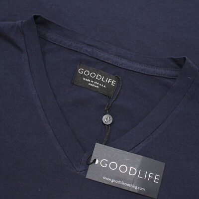 Goodlife NWT Short Sleeve V-Neck T-Shirt Size Medium in Solid Navy Blue