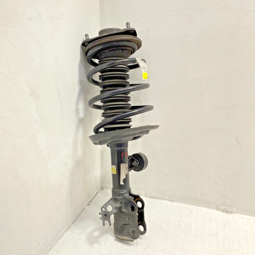 2018-2024 TOYOTA CAMRY LE XLE 2.5L FRONT DRIVER SHOCK STRUT ABSORBER OEM 34K MIL