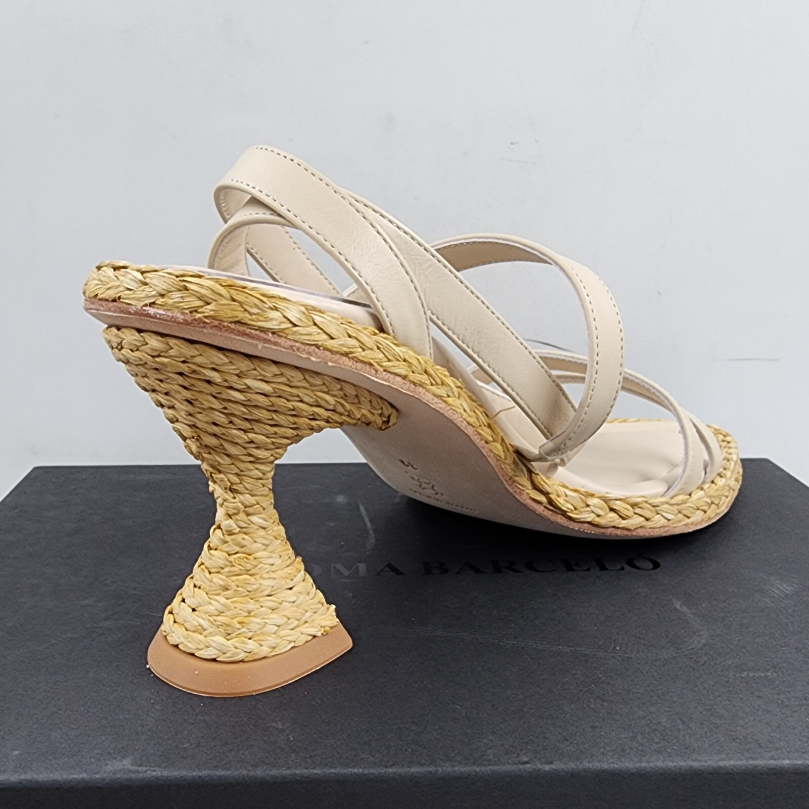 Paloma Barceló Agnes Leather Sandals Women's 39/9US Ivory Open Toe Ankle Strap - Picture 9 of 15