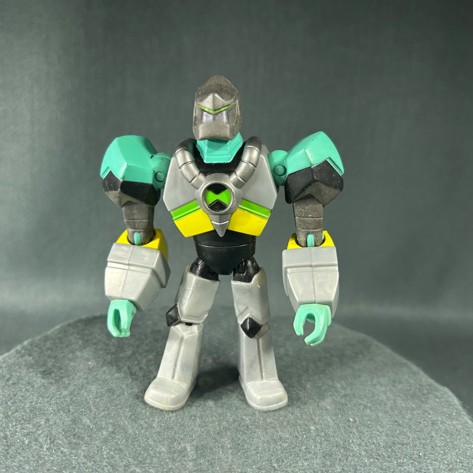 Ben 10 Omni Kix Armor Diamondhead Action Figure Playmates