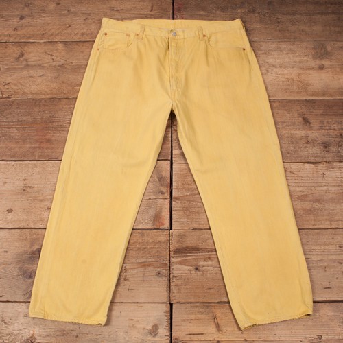 yellow levis 501