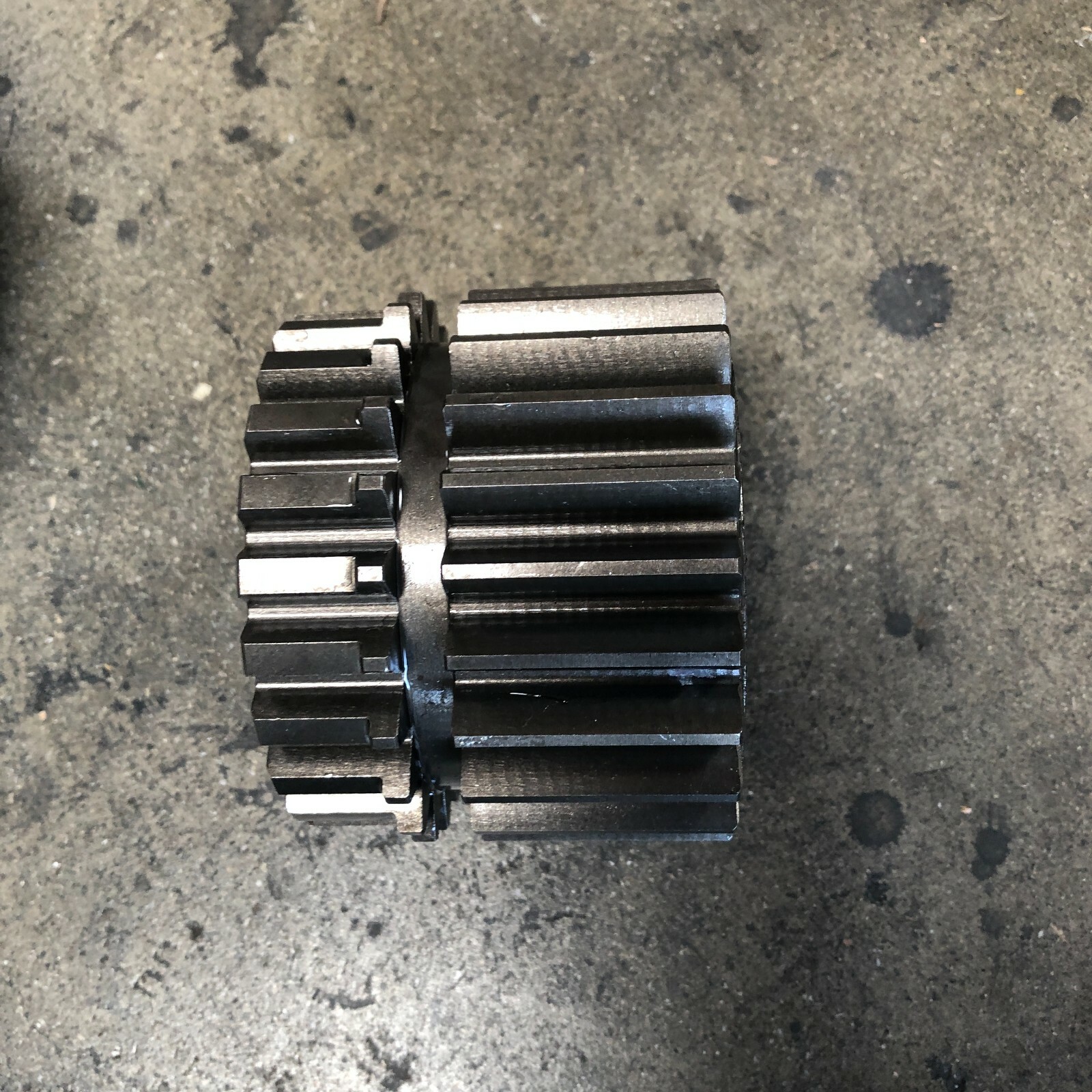 YN32W01006P1 SUN GEAR 2ND FITS KOBELCO SK200-5 SK200-6 SWING