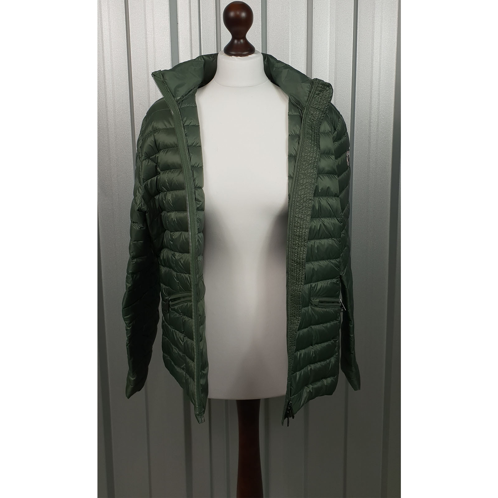 Details zu Reset Damen Steppjacke Leichte jacke beutel Grün Gr.XXL Polyamid Nr.119 Details zu Reset Damen Steppjacke Leichte jacke beutel Grün Gr.XXL Polyamid Nr.119