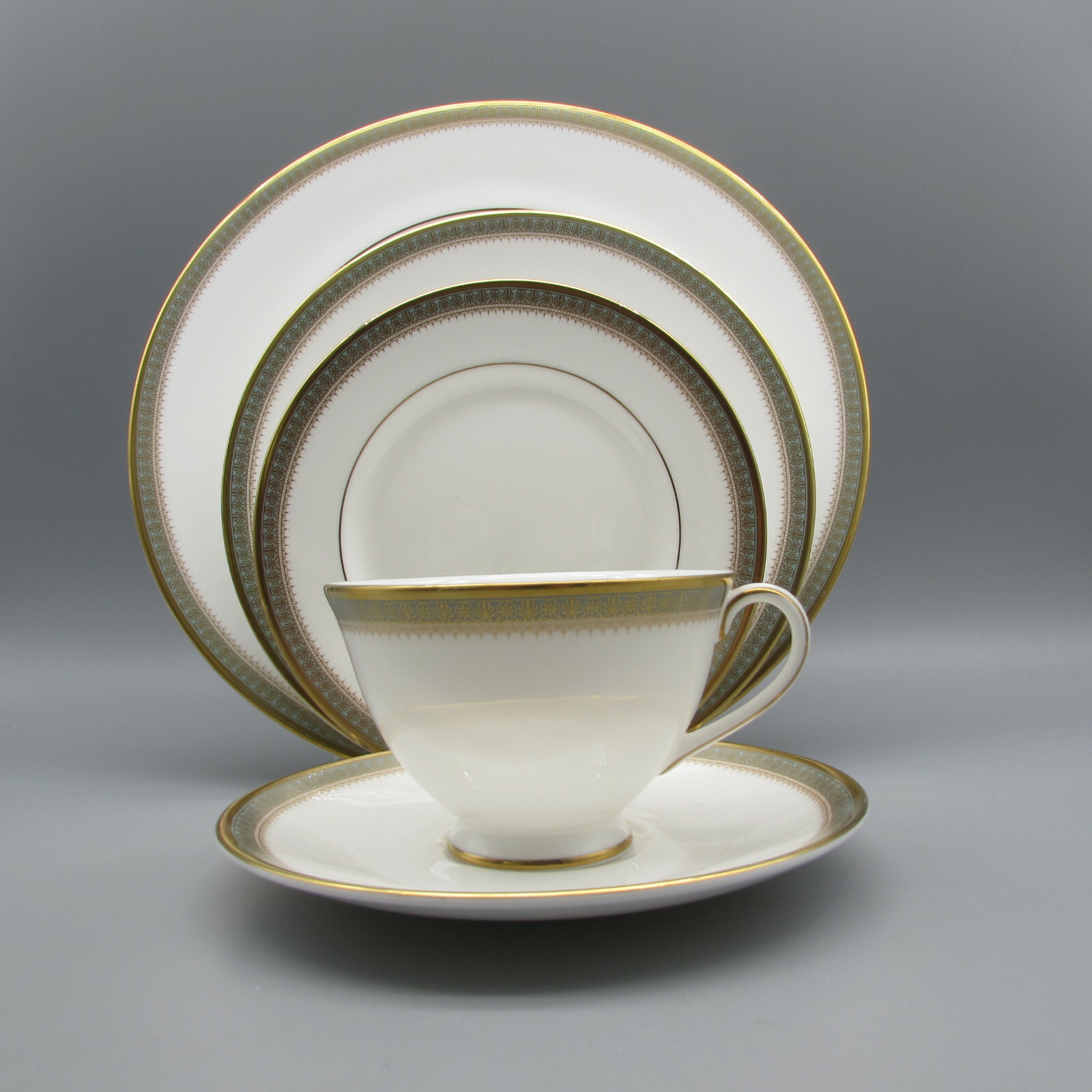 Royal Doulton Bone China Clarendon Service for Four 20pc Set eBay