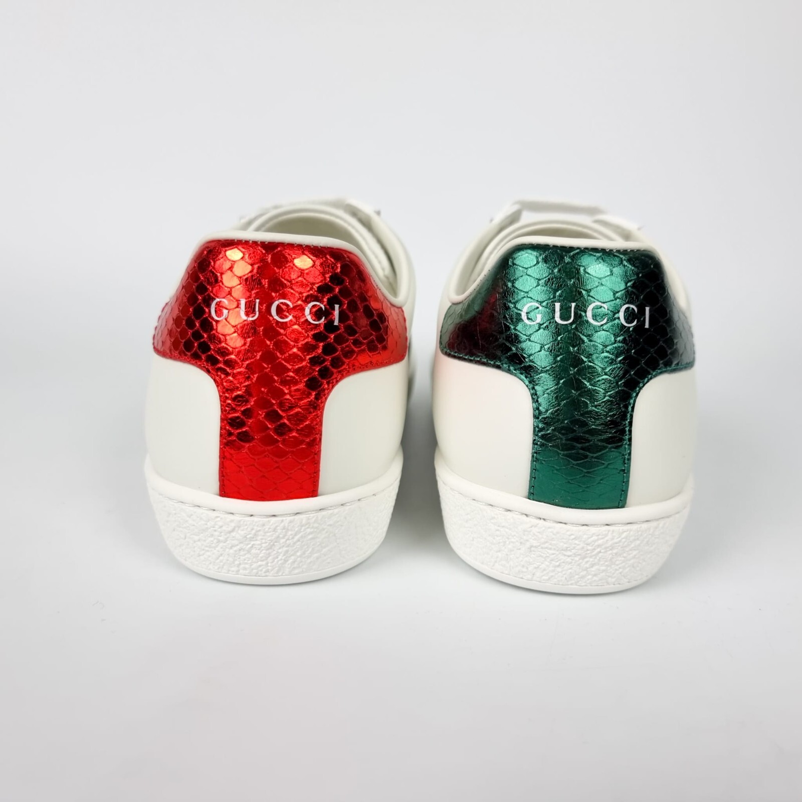 Pre-owned Gucci Ace Bee White Sneakers