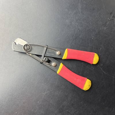 K Miller Model 100 Wire Strippers With Springs Yellow Handles