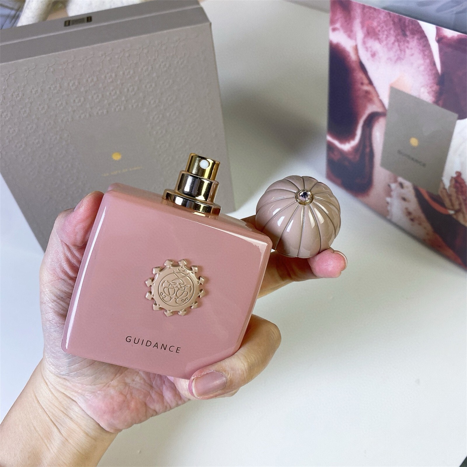 香水(女性用) AMOUAGE GUIDANCE Eau de Parfum 100ml Amouage GUIDANCE Eau de Parfum | ZGO Perfumery
