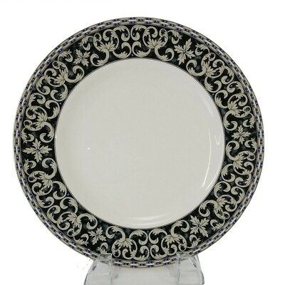 Royal Worcester Francesca Platinum Luncheon Plate(s) 9.25'' Bone China England