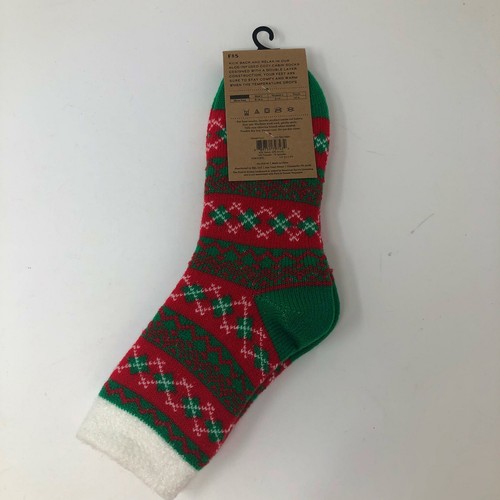 NEW Field & Stream Cozy Cabin Socks Aloe Infused Red Green Womens OS