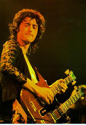 ポスター☆JIMMY 狭かっ PAGE / LED ZEPPELIN 日本製 92㎝×62 ポスター☆JIMMY 狭かっ PAGE / LED ZEPPELIN 日本製 92㎝×62