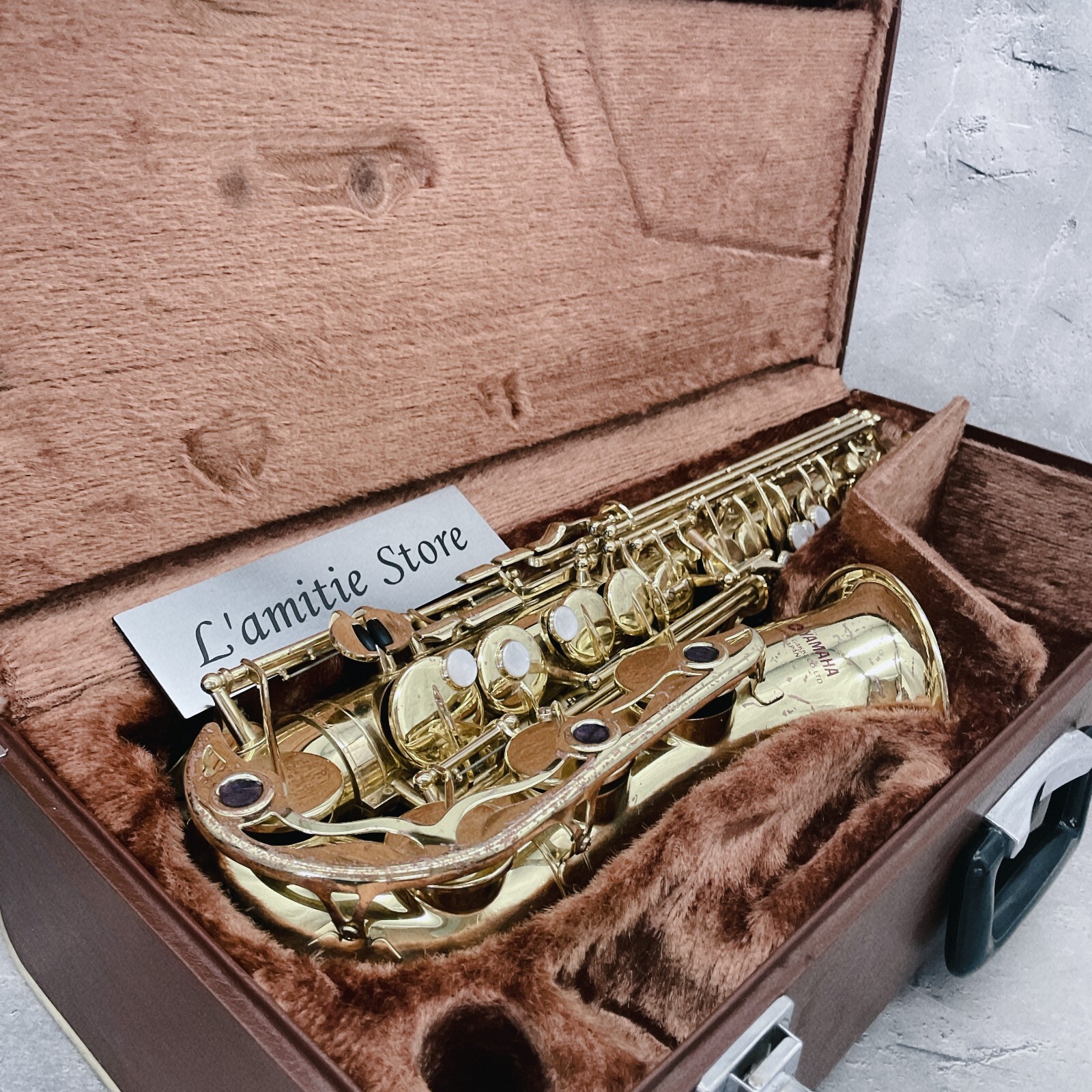 YAMAHA YAS-32 & Case Alto Saxophone Sax YAS32 Purple Logo