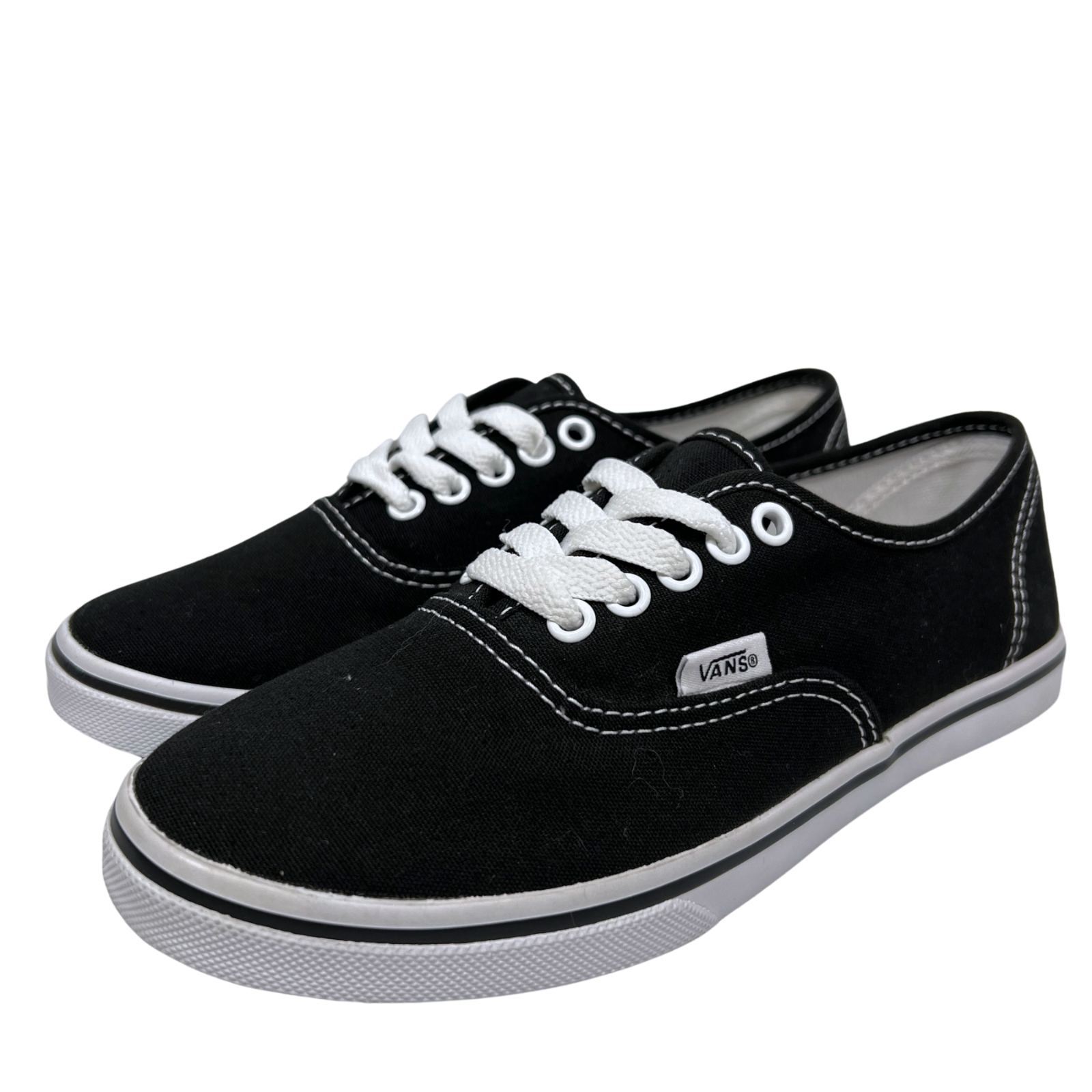 国内配送 VANS AUTHENTIC LOWPRO BLACK/BLACK VANS Authentic Lo Pro Women's Canvas Low Top Sneakers Black