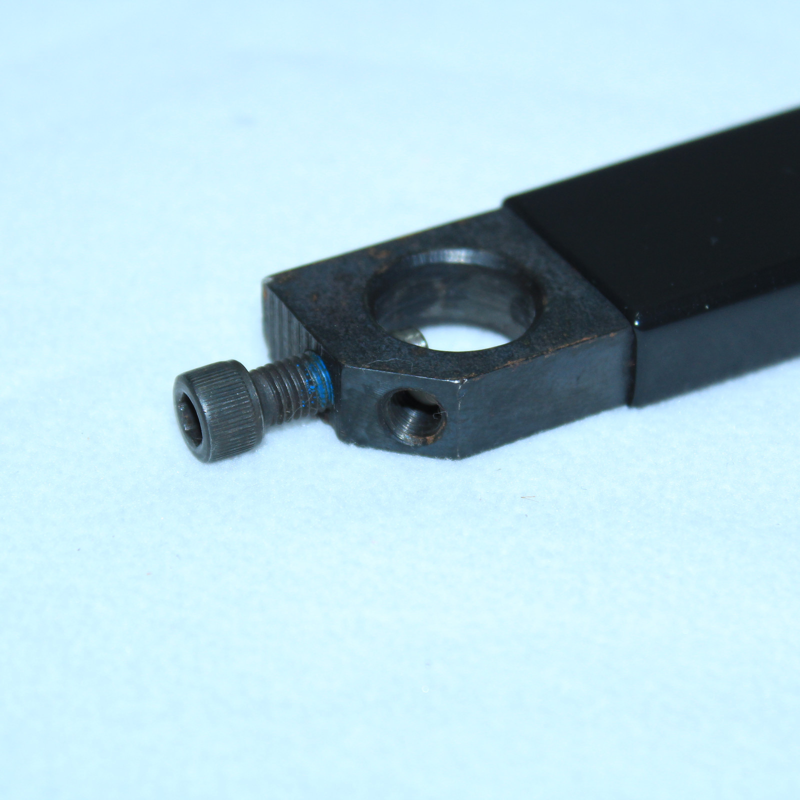 GORGEOUS Ektelon Prince Neos 1000 Tennis Re-string Part - BRAKE / LOCKING LEVER