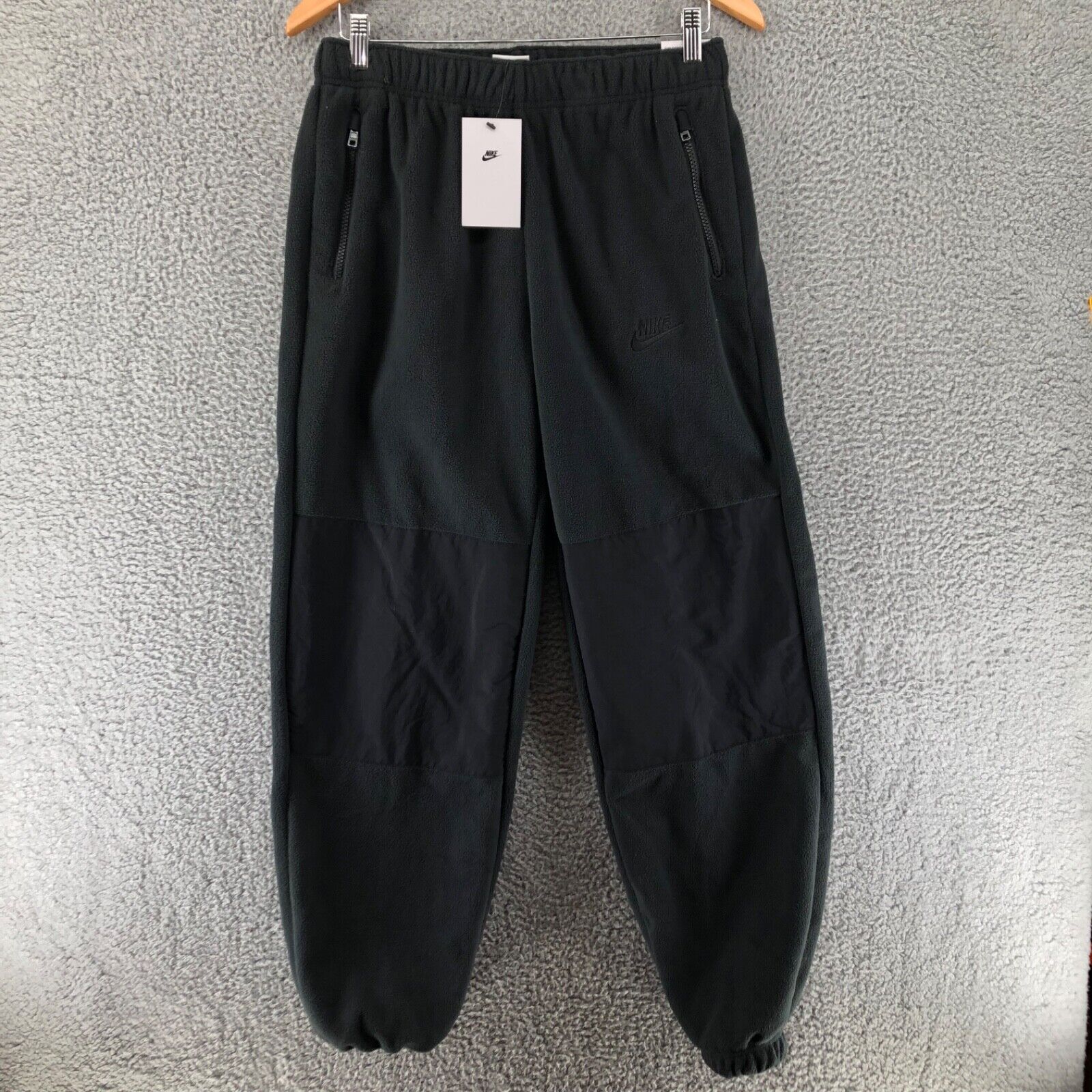 Nike Sportswear Polar Fleece Black Jogger Sweatpants FB8384 Nike Sportswear Polar Fleece Black Jogger Sweatpants FB8384