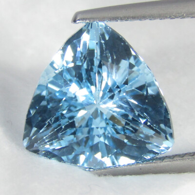 7.80Cts Glowing Natural Sky Blue Topaz 12.5mm Trillion Shape Collection Gem