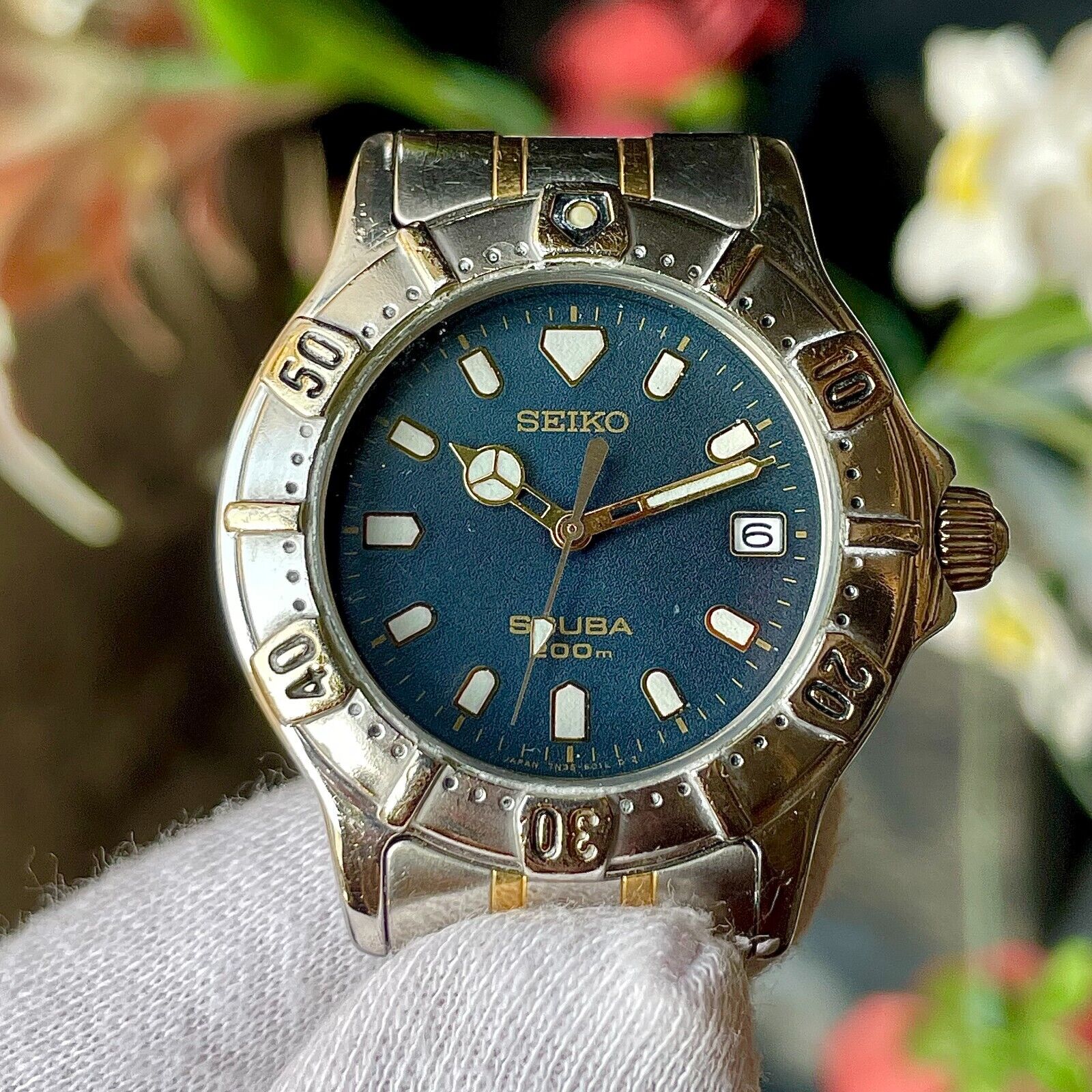 Vintage Seiko Scuba 200m Diver Quartz Men's Watch 7N35-6020 Vintage Seiko Scuba 200m Diver Quartz Men's Watch 7N35-6020