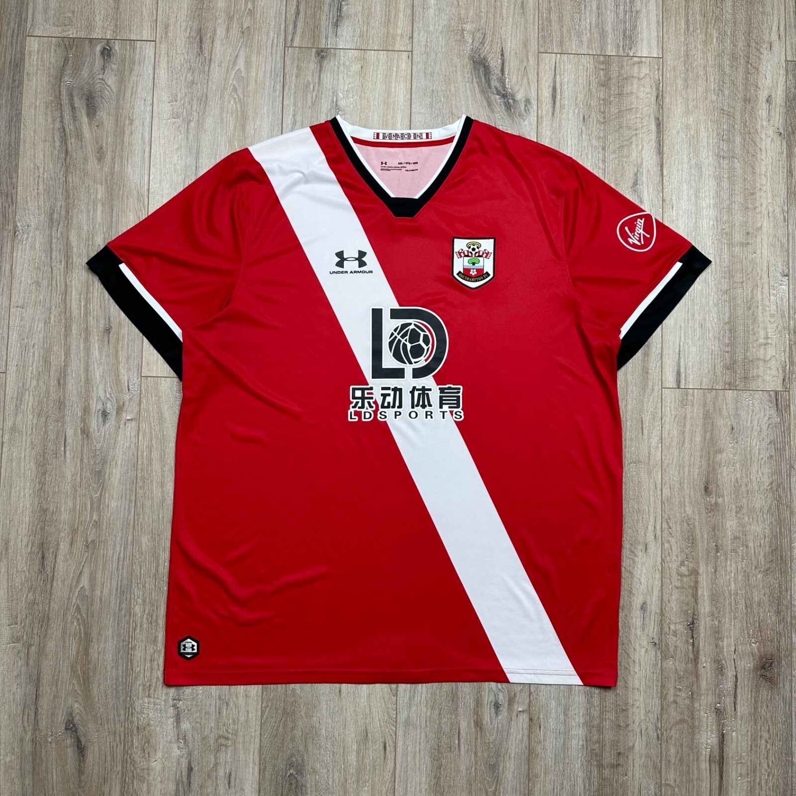 Southampton FC Under Armour シャツ M Under Armour Southampton Home Jersey 2020-2021 Football