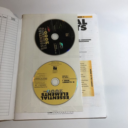 2 Essential Elements for Band and 2000 Bb Clarinet Book 1 with CDS