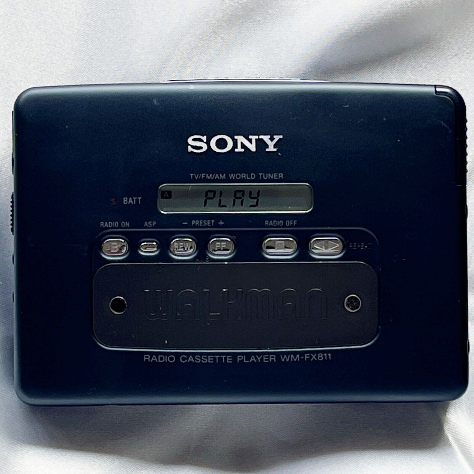 SONY WM-FX811 1995 Walkman Black Radio Cassette Player Made SONY WM-FX811 1995 Walkman Black Radio Cassette Player Made