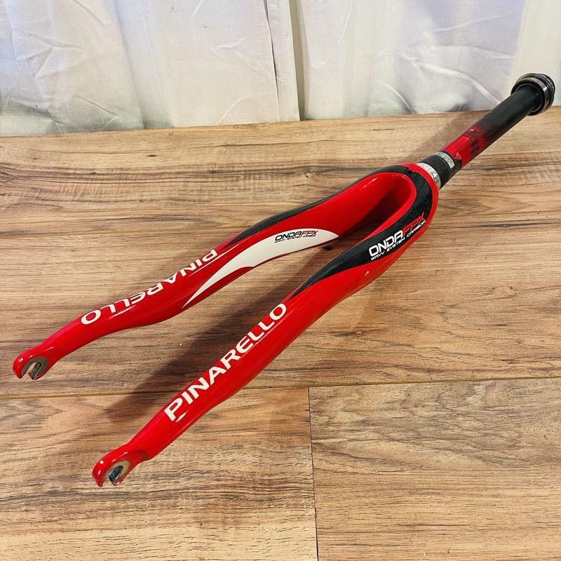 Pinarello Onda FPX 700C Taper Carbon Fork Wavy Blades 220 | eBay Pinarello Onda FPX 700C Taper Carbon Fork Wavy Blades 220 | eBay