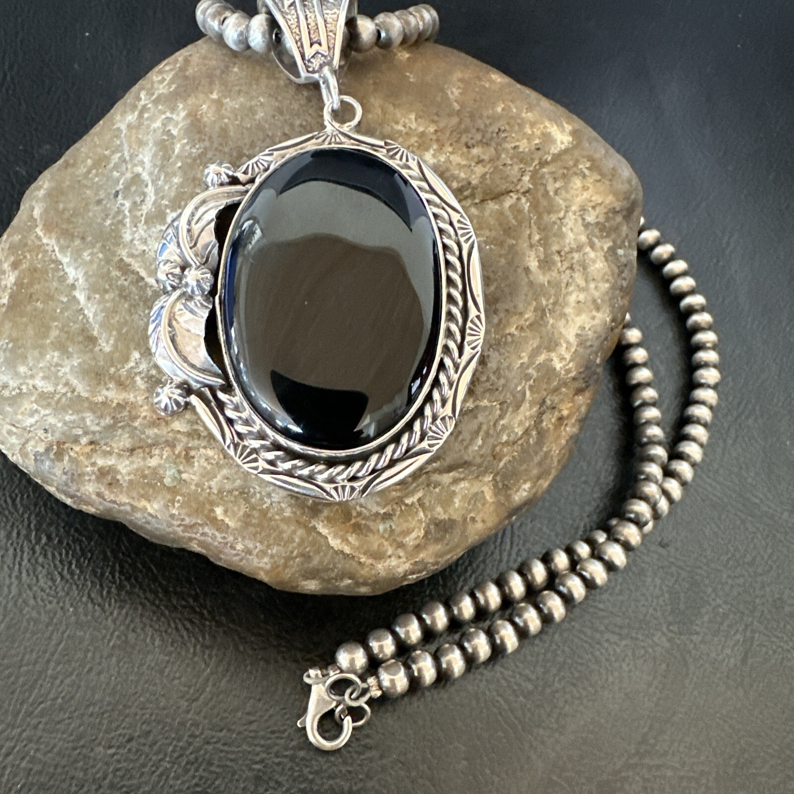 Mens Womens Black Onyx Pendant Navajo Sterling Silver Beads