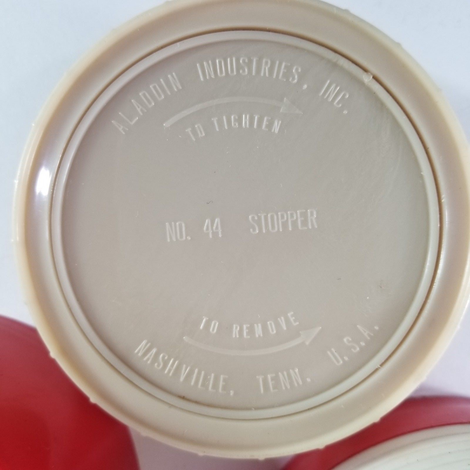 Vintage Aladdin Hy-Lo 16 Oz. Wide mouth Thermos Red Off White Tan - Made in USA