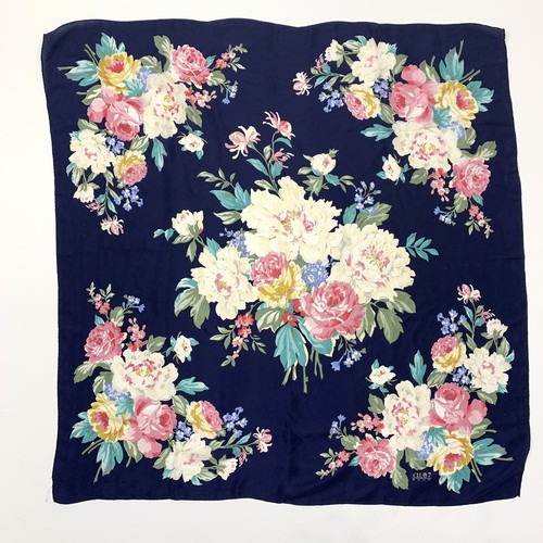 Vintage Echo Club 7 Scarf 1980s Floral Cabbage Roses Blue and Pink 30