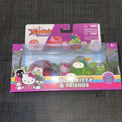 Hello Kitty & Friends Dazzle Dash Apple Coupe & Keroppi Coconut Scooter 17/18
