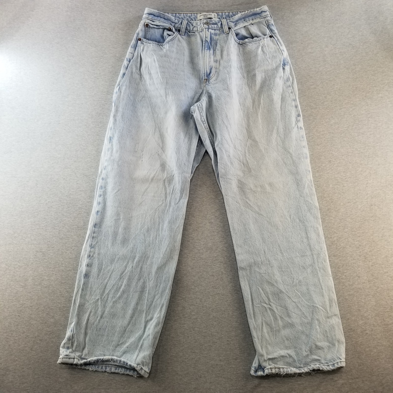 Abercrombie Jeans Women's Sz 8 Light Blue Wash Loose Fit High Rise Indie Fire